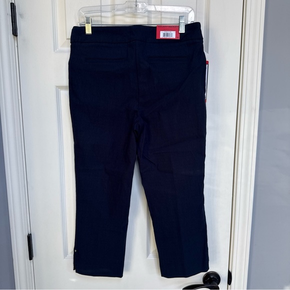 HILARY RADLEY Pull on Pants sit at waist slim leg 23" inseam Indigo Blue M NWT - Picture 2 of 11